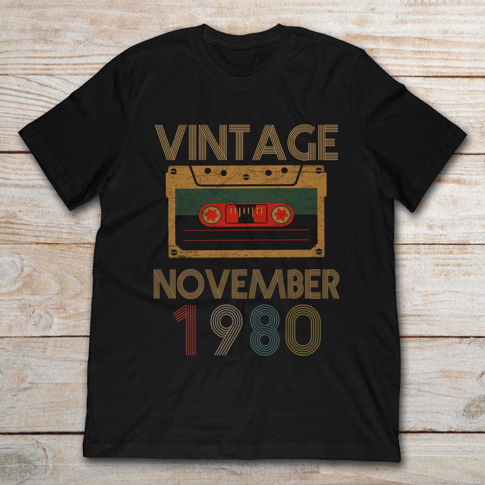 Vintage November 1980 Retro Color 39th Birthday