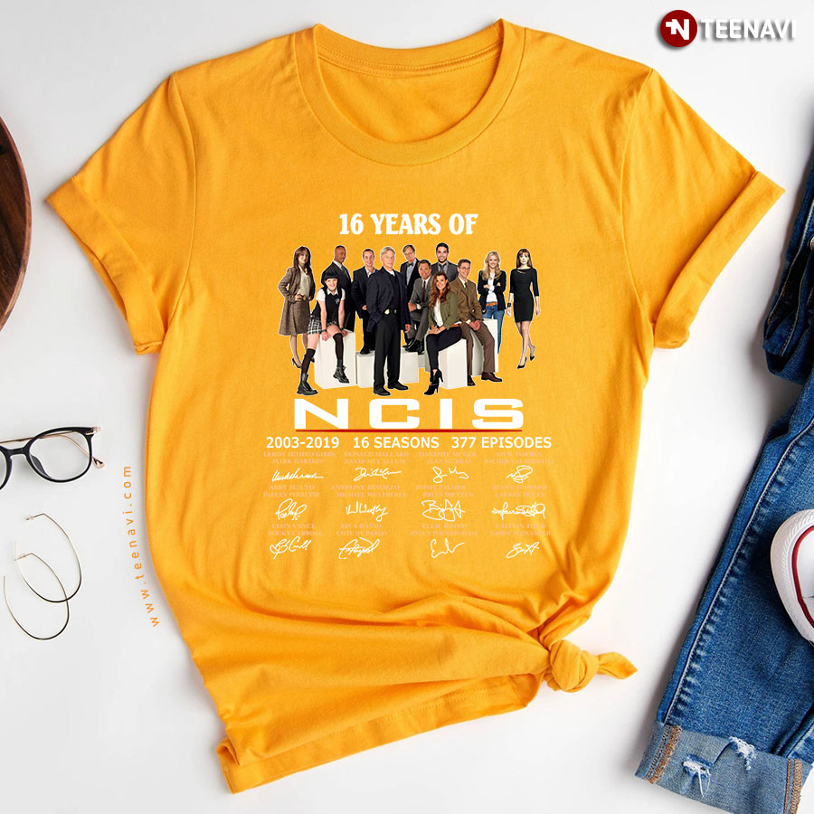 16 Years Of NCIS 2003-2019 Signatures T-Shirt