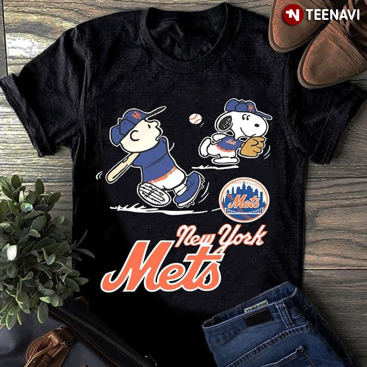 Peanuts Charlie Brown And Snoopy Playing New York Mets