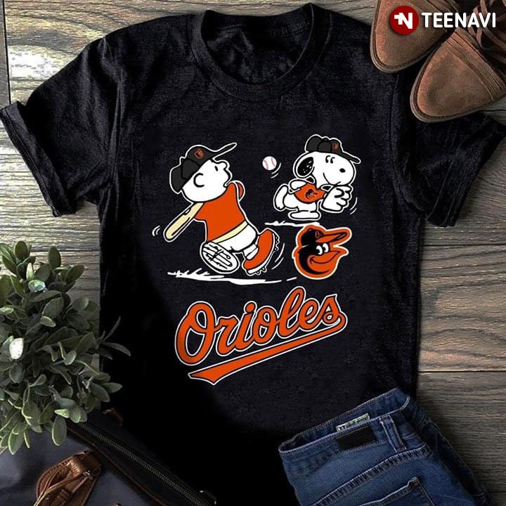 Peanuts Charlie Brown And Snoopy Playing Baseball Baltimore Orioles