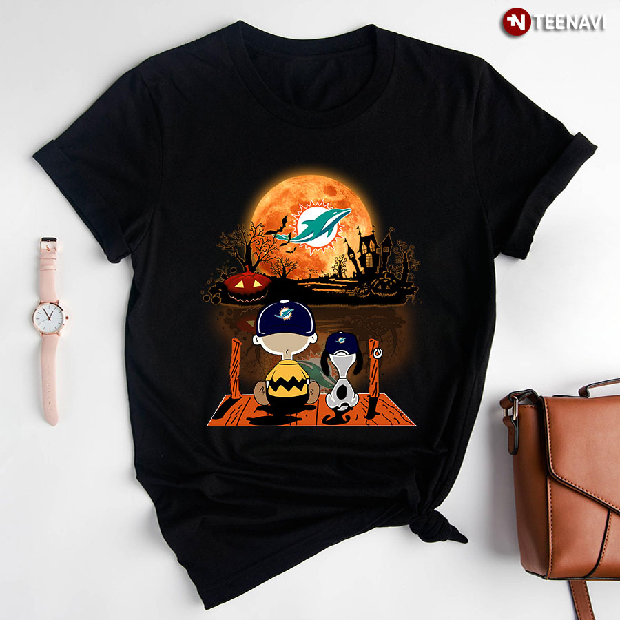 Charlie Brown And Snoopy Watching Miami Dolphins Halloween T-Shirt