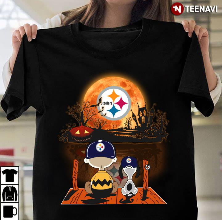Charlie Brown And Snoopy Watching Pittsburgh Steelers Halloween