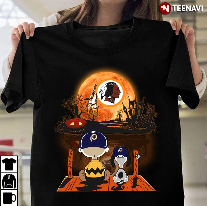 Charlie Brown And Snoopy Watching Washington Redskins Halloween T-Shirt