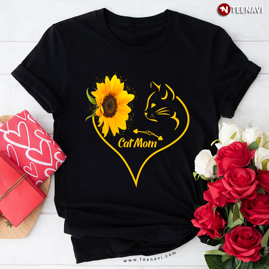 Cat Mom Sunflower Heart T-Shirt