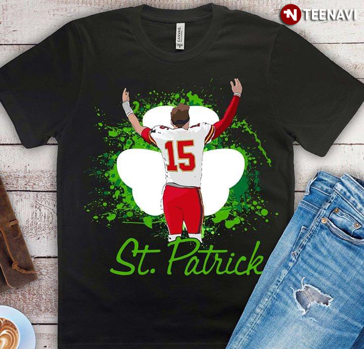 St. Patrick Shamrock Patrick Mahomes Kansas City Chiefs T-Shirt - TeeNavi