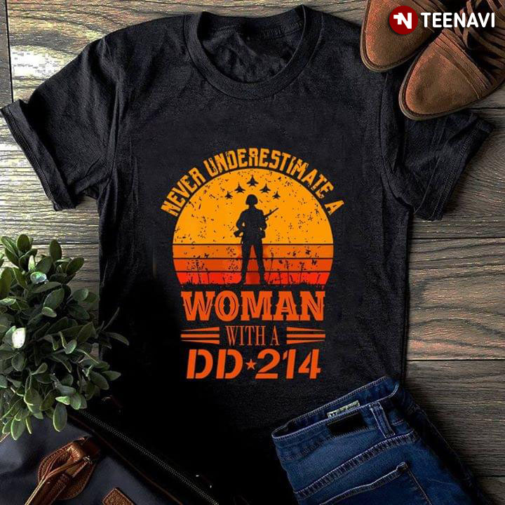 Retro Sunset Woman Never Underestimate A Woman With A Dd 214
