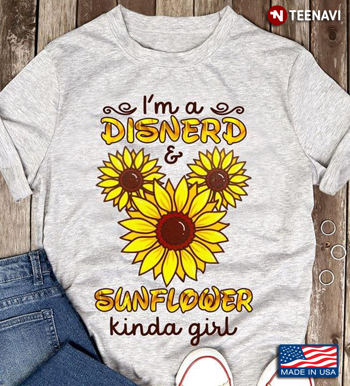 I'm A Disnerd & Sunflower Kinda Girl