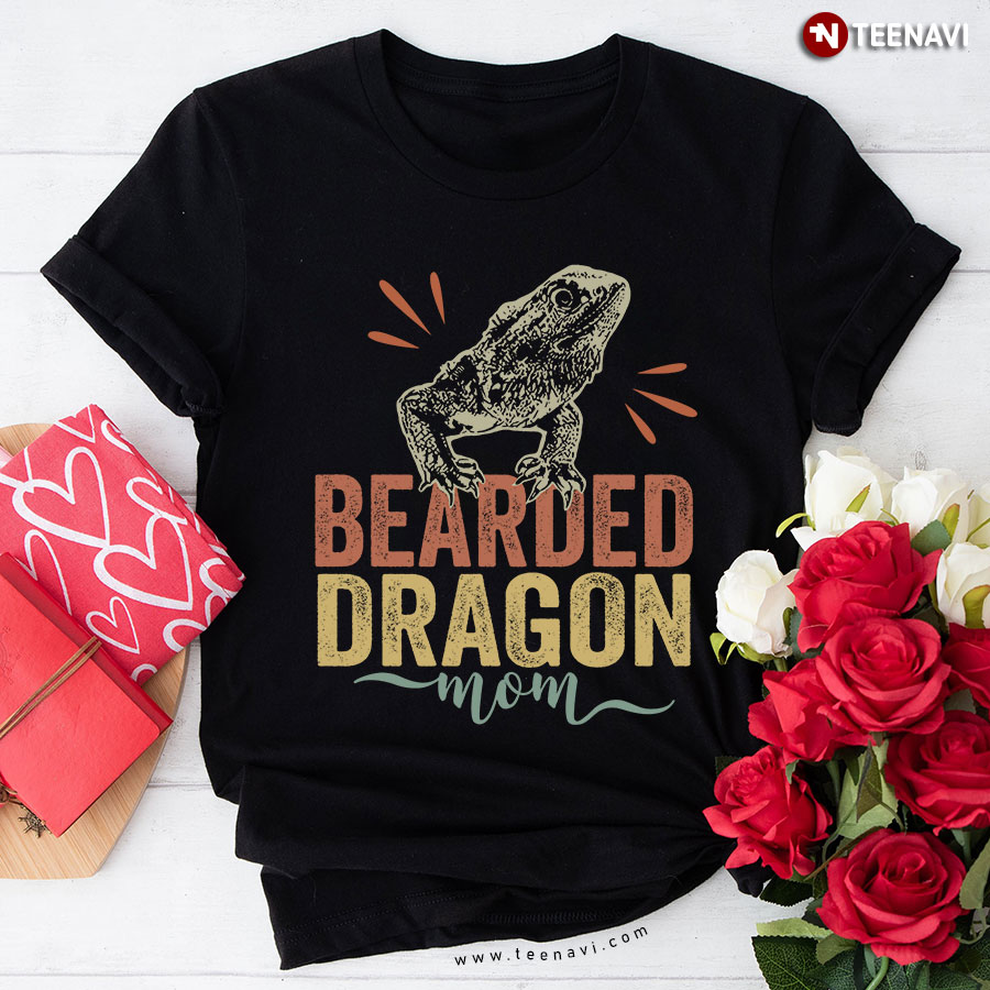 Lizard Bearded Dragon Mom T-Shirt