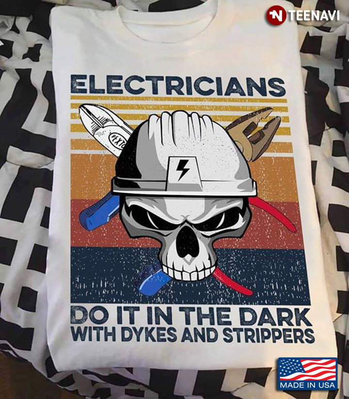 Skull Electricians Do It InThe Dark Witth Dykes And Strippers
