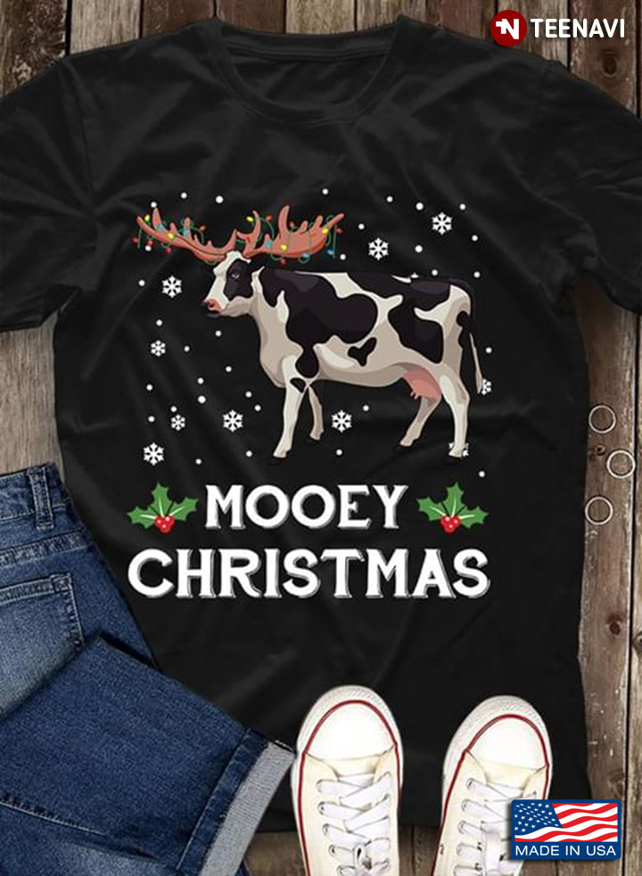 Dairy Cows Deerhorn And Snow Mooey Christmas