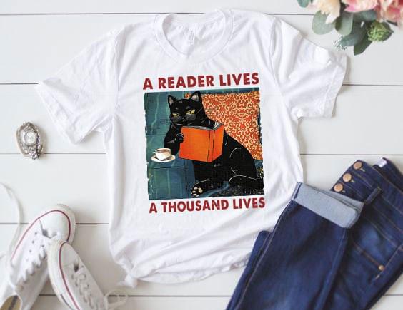 Black Cat Reading Book A Reader Lives A Thousand Lives