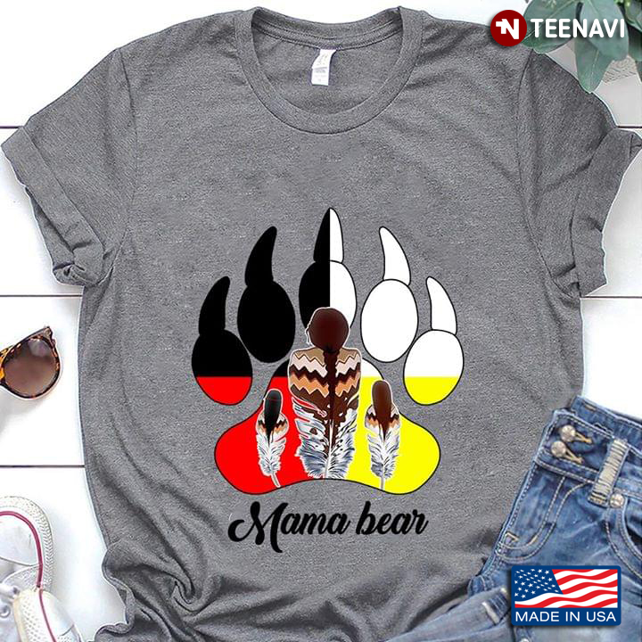 Populær efterspørgsel Tangle Mama Bear Bear Paw Feathers T-Shirt - TeeNavi