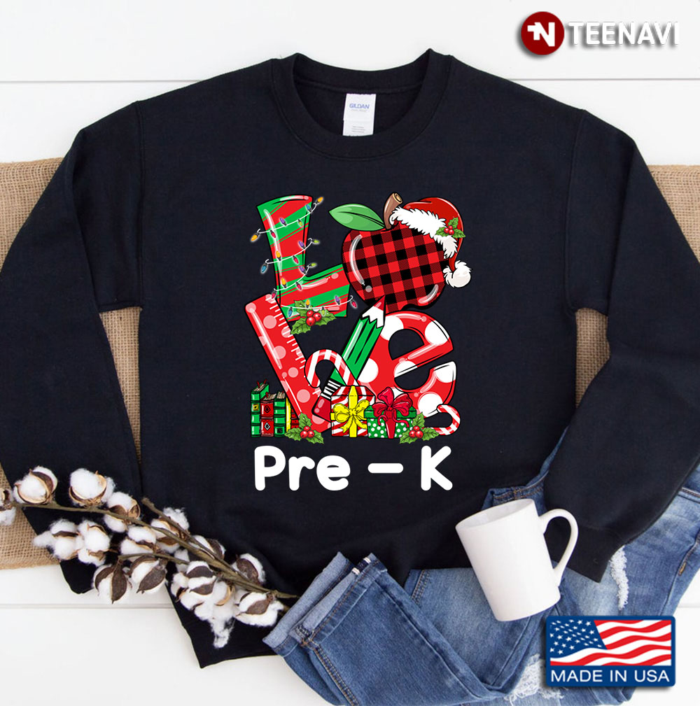 Plaid Apple Santa Hat Love Teacherlife Christmas Pre-K Gift Sweatshirt