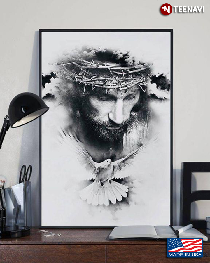 Black & White Jesus Christ With Crown Of Thorns And Dove