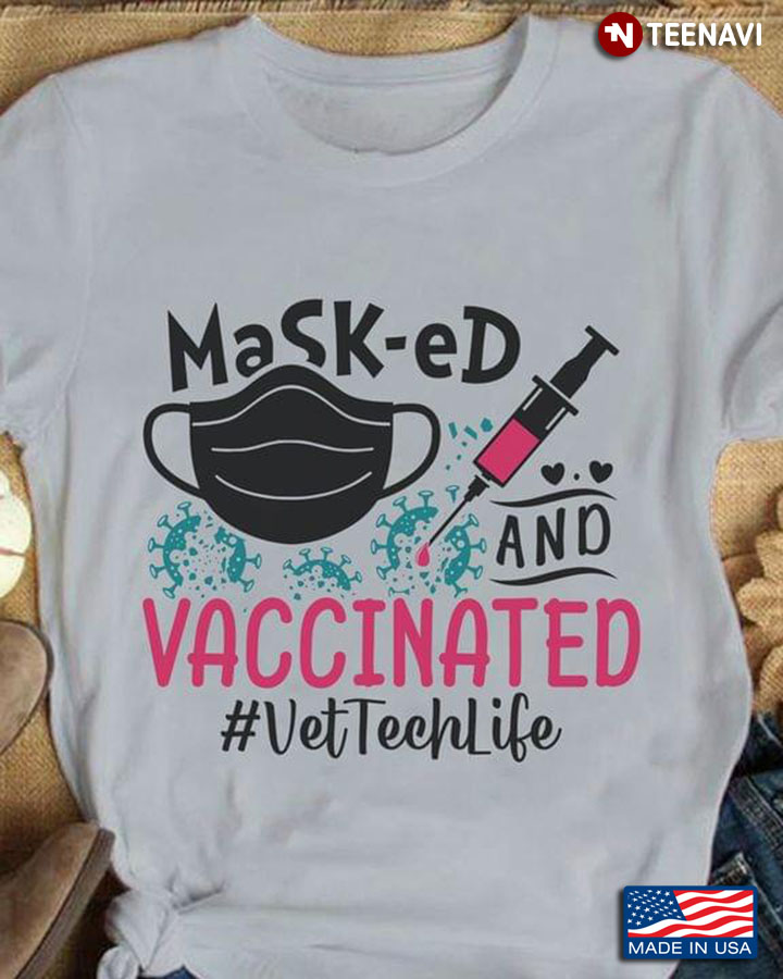 Masked And Vaccinated Vet Tech Life