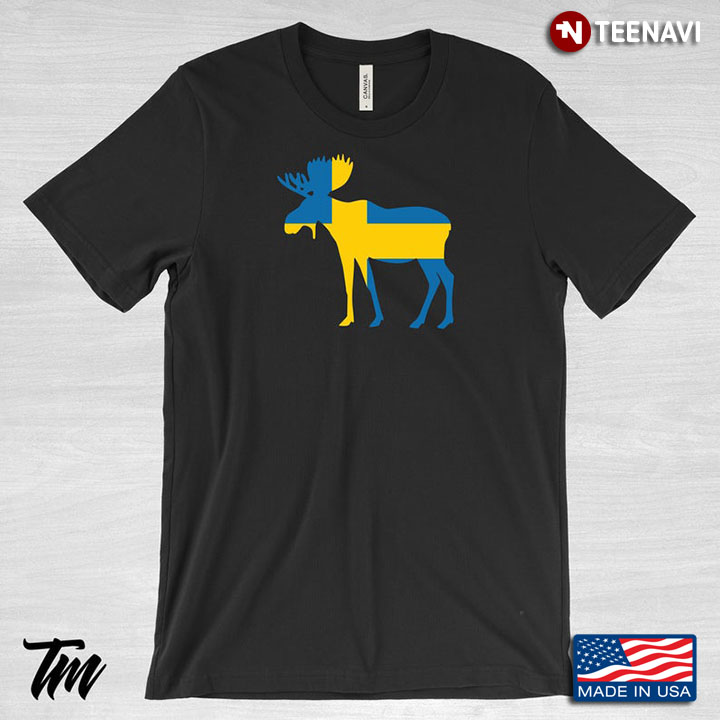 Swedish Flag Moose Cool Design for Animal Lovers