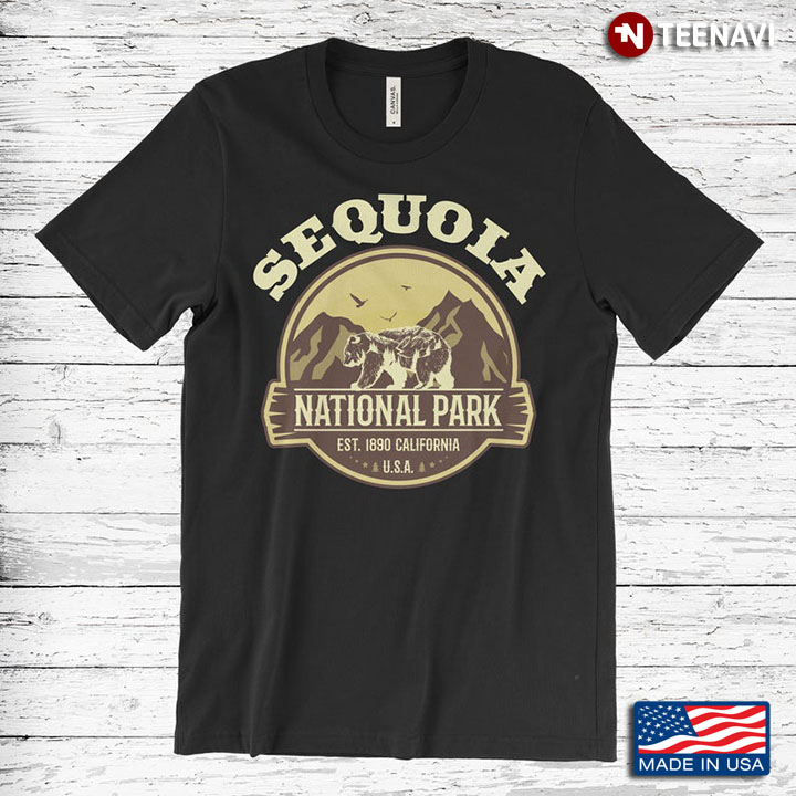 Sequoia National Park California Bear Vintage for Hiking Animal Lovers