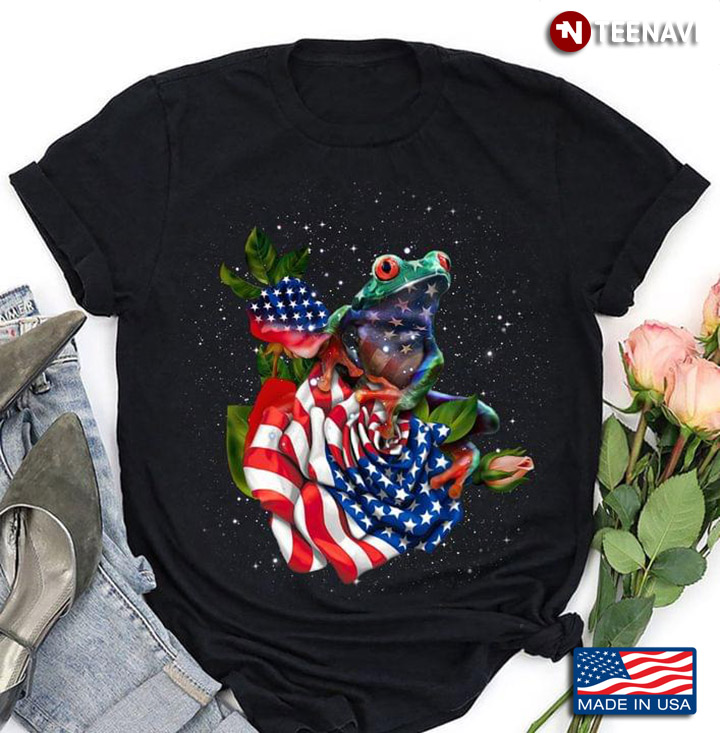 Patriotic Green Frog and American USA Flag Roses on Galaxy