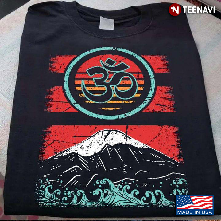 Retro Fuji Mountain and Sea Waves Japanese Symbols