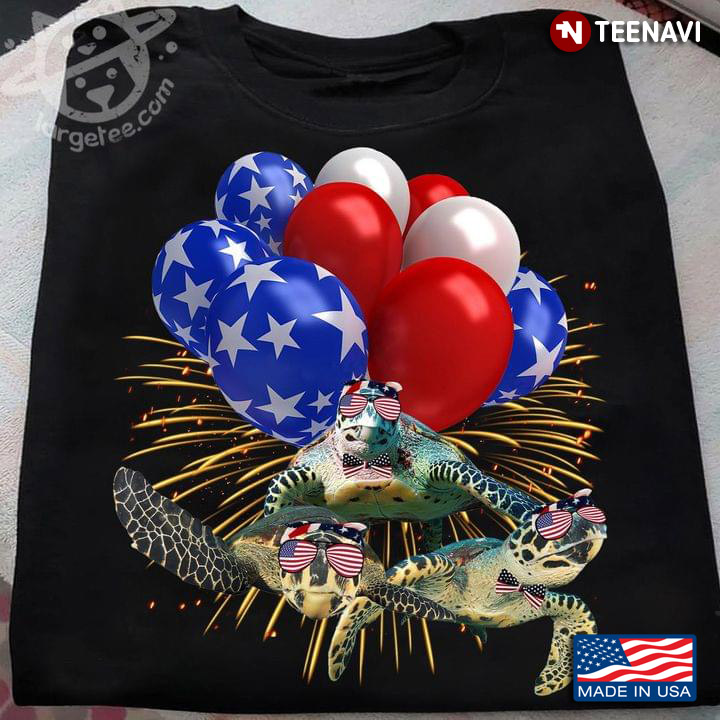 Sea Turtle Balloon USA Flag Celebrationg Independence Day for Animal Lover