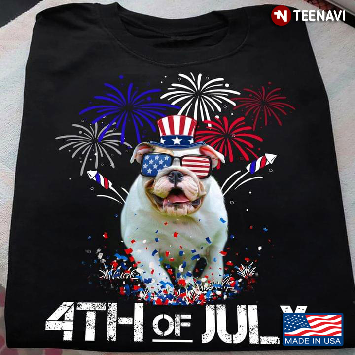 Patriotic Bulldog Celebrating Independence Day 4th of July for Dog Lover