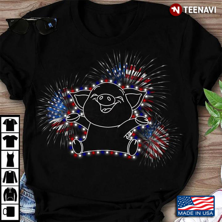 Funny Little Pig With Fireworks American Flag Happy American Indenpendence Day 4th Of July