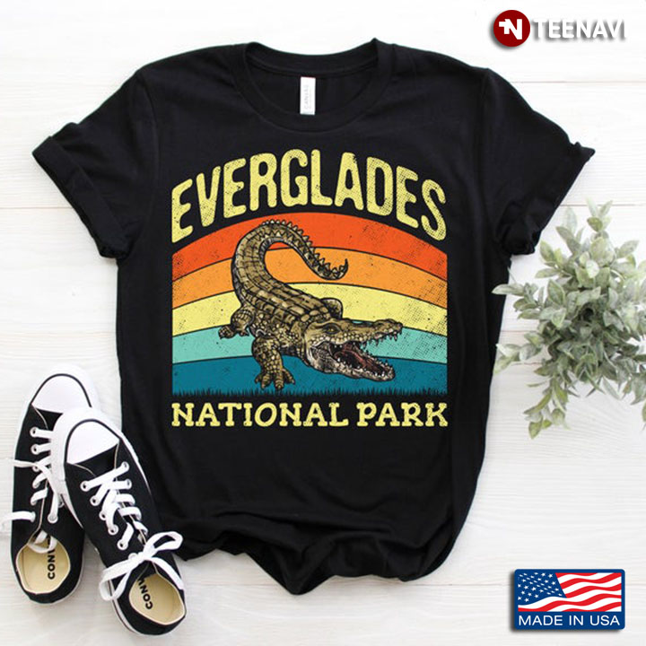 Vintage Everglades National Park Crocodile For Traveling Lover
