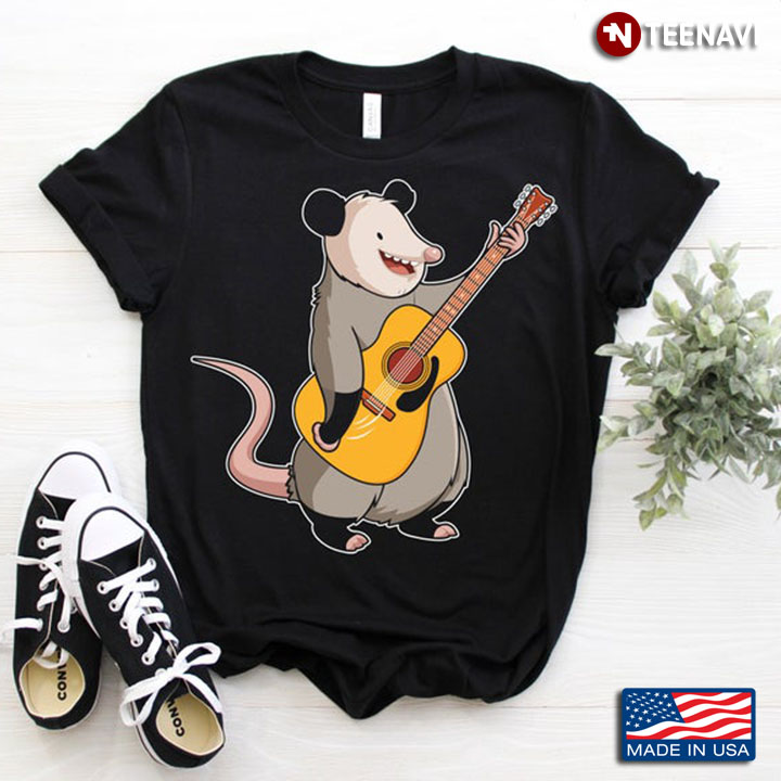 A Mouse Is Playing The Guitar