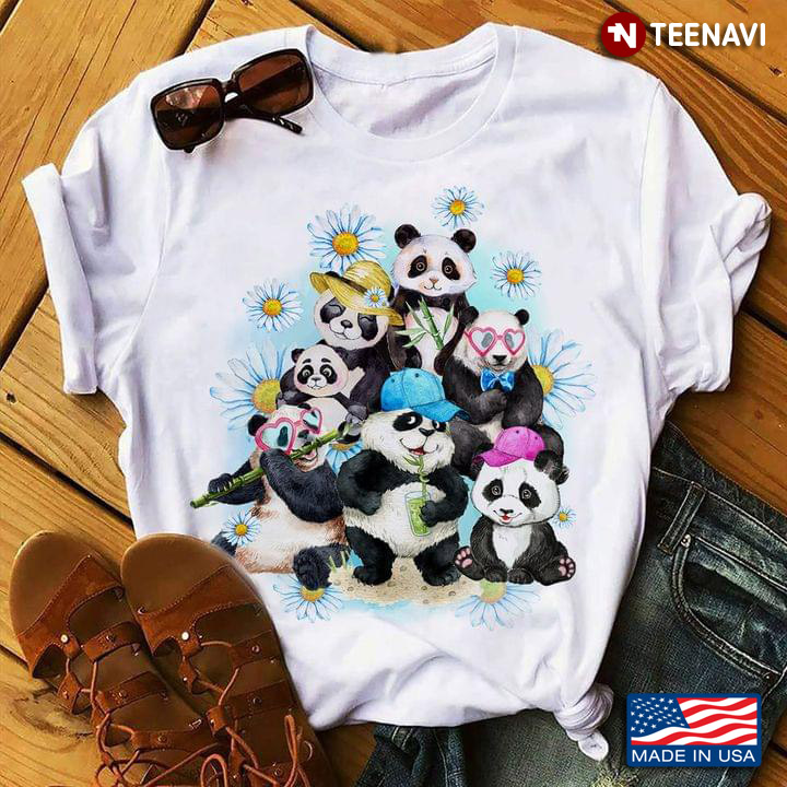 Collection Of Pandas And Daisy Flower For Animal Lover