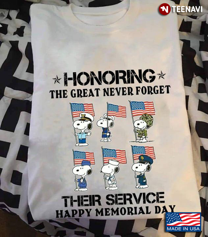 Honoring The Great Never Forget Their Service Happy Memorial Day Snoopy Dog and USA Flag