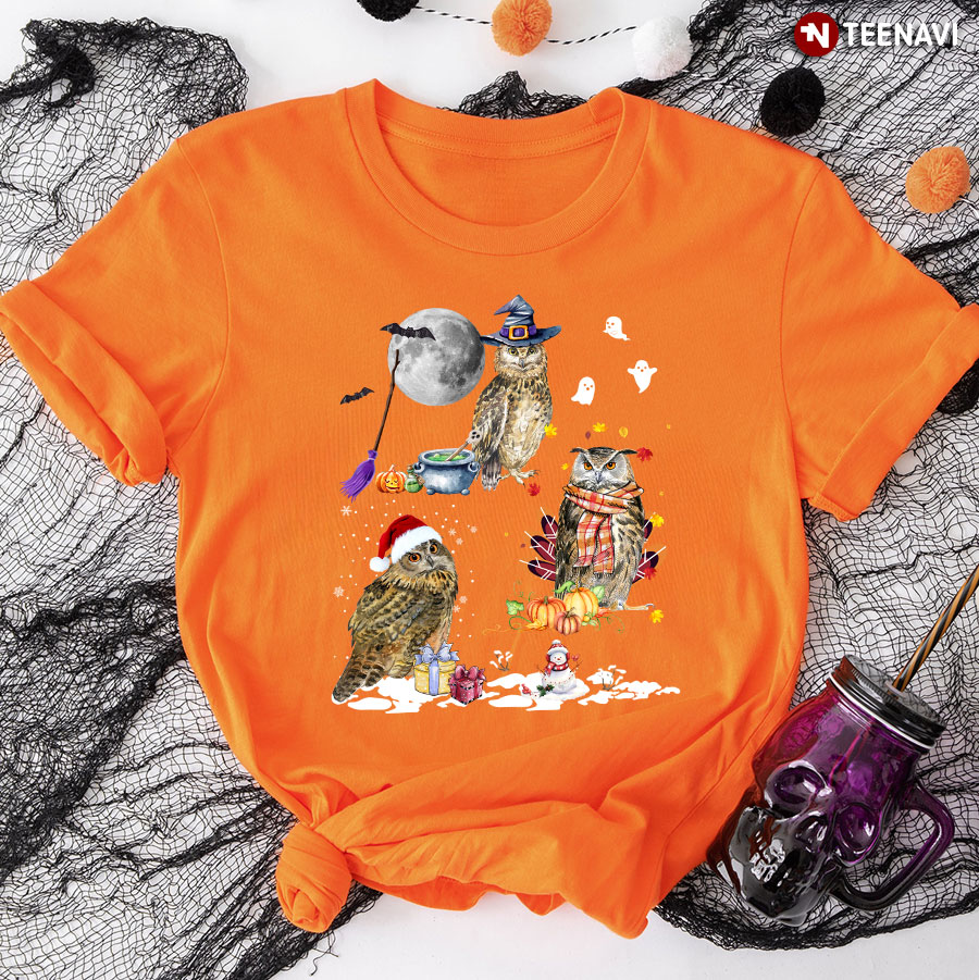 Owl Halloween Christmas Witch  Thanksgiving T-Shirt