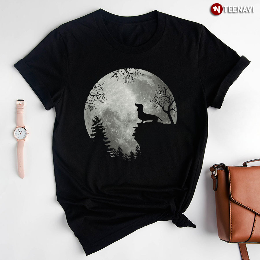 Cool Dachshund And Moon Halloween T-Shirt