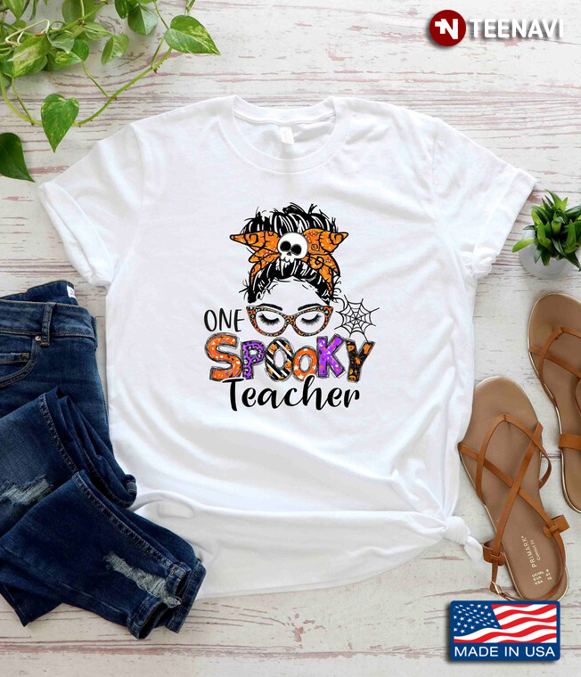 One Spooky Teacher Messy Bun Girl With Pumpkin Headband And Leopard Glasses for Halloween T-Shirt