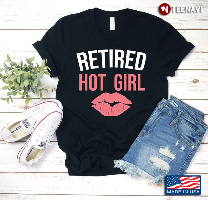 Retired Hot Girl A Sexy Lips
