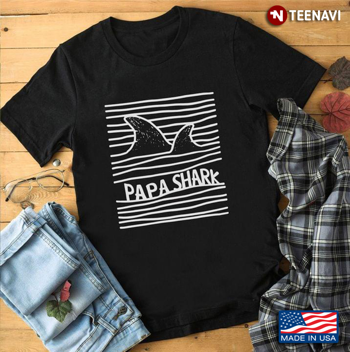Papa Shark Funny Design for Father's Day