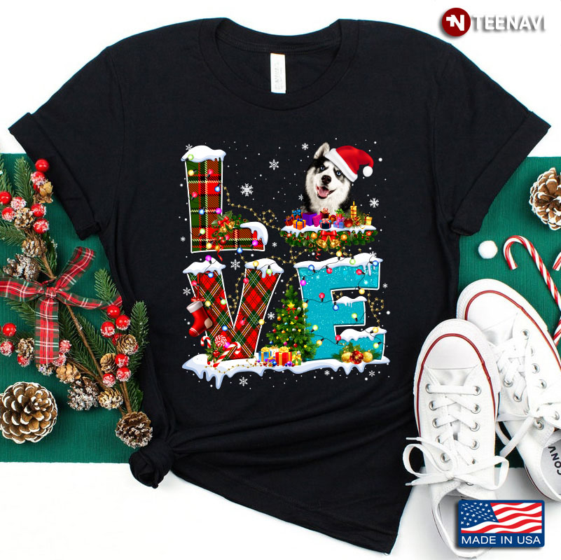 Love Siberian Husky With Santa Hat And Xmas Tree for Christmas