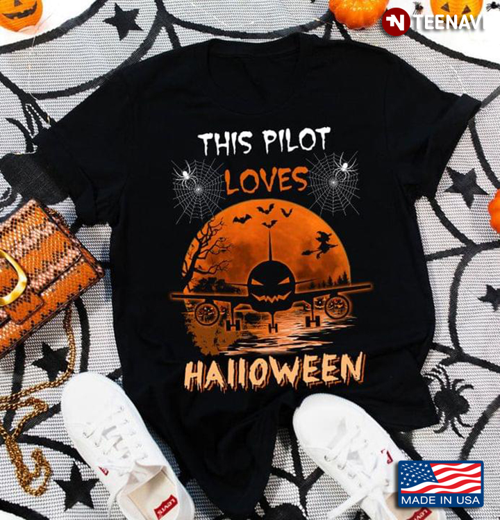 Evil Pumpkin Face This Pilot Loves Halloween T-Shirt