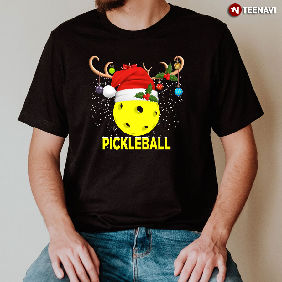 Pickleball With Santa Claus Hat And Reindeer Merry Christmas T-Shirt