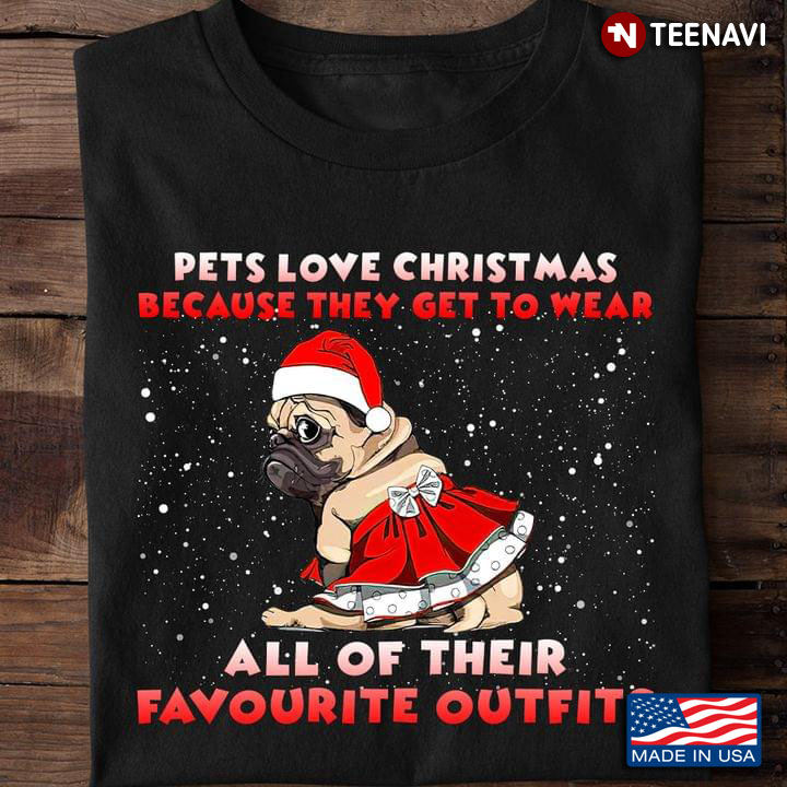 Cute Pug Pets Love Christmas For Dog Lover