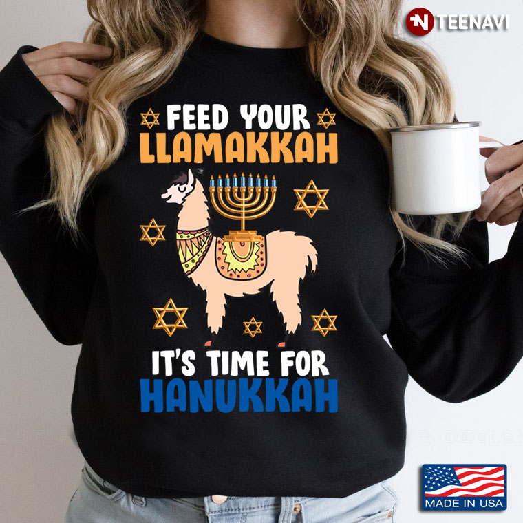 Feed Your Llamakkah It’s Time For Hanukkah Happy Llamakkah
