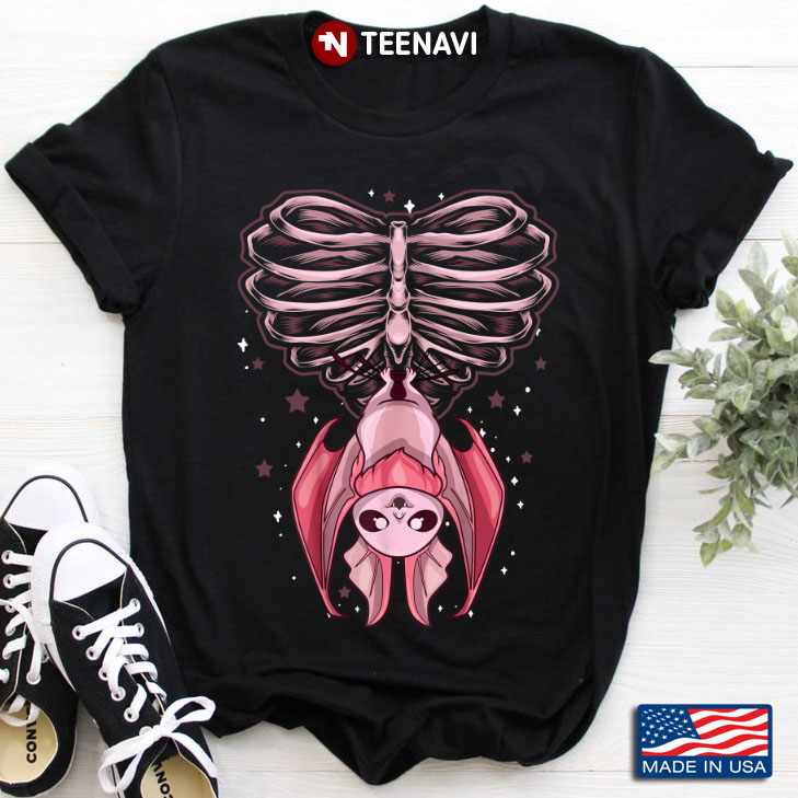 Cute Bat Skeleton Design for Halloween T-Shirt
