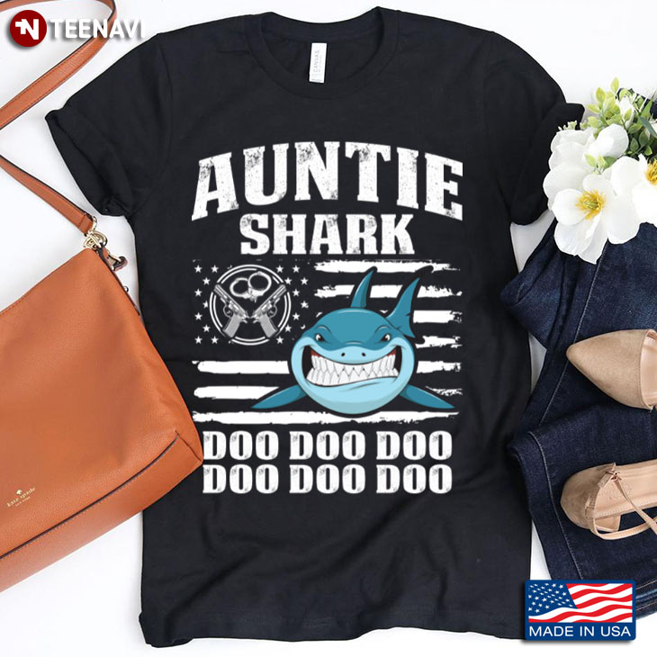 USA Flag with Guns and Handcuffs Auntie Shark Doo Doo Doo Gift for Police Aunt