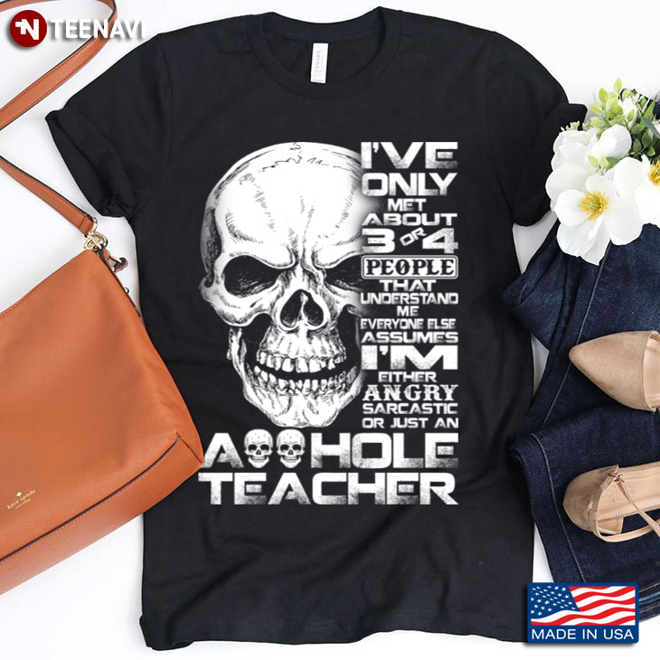 This super soft t-shirt is perfect for any teacher who loves a good pun. It read