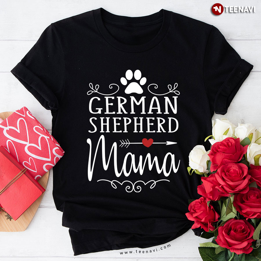 German Shepherd Mama Dog Lover for Mother's Day T-Shirt