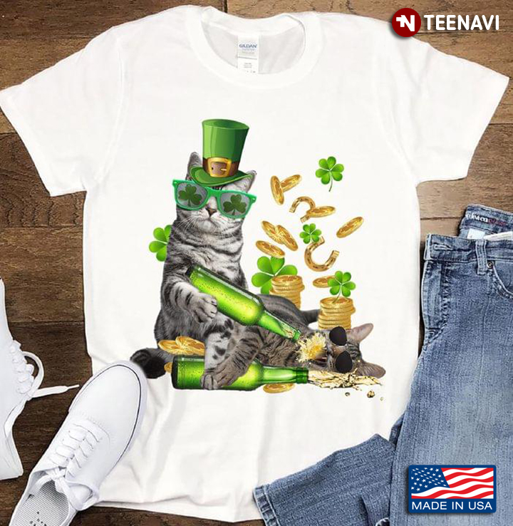 Funny Cats And Shamrocks for St Patrick's Day