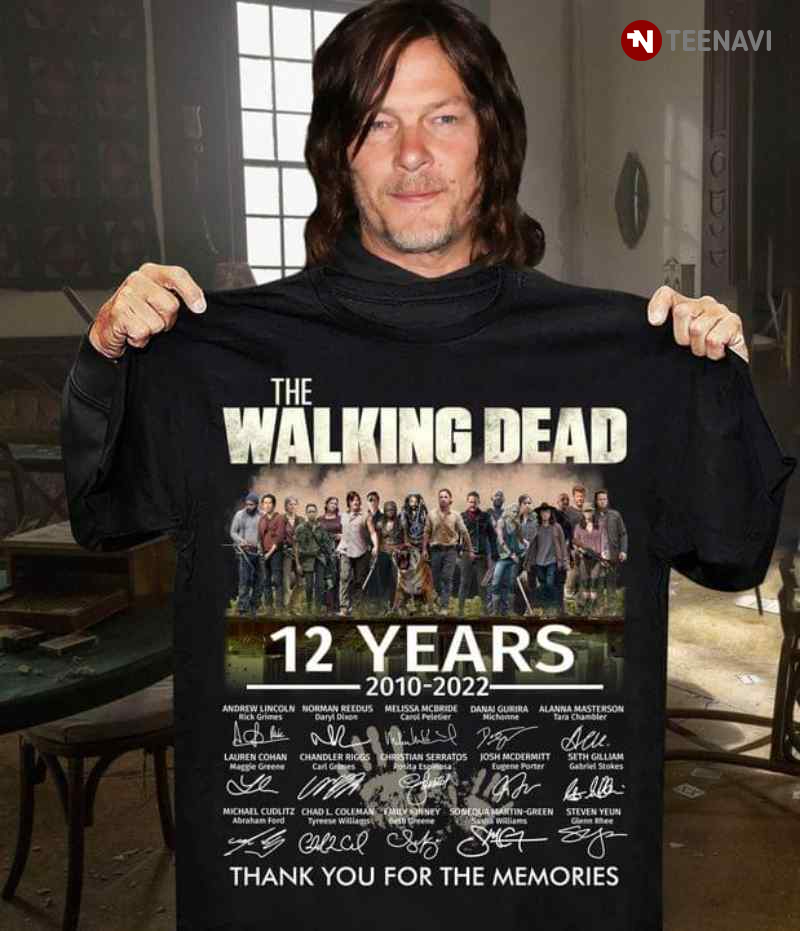 Walking Dead Merchandise & Gifts; T Shirts & Blu-ray - Zavvi UK