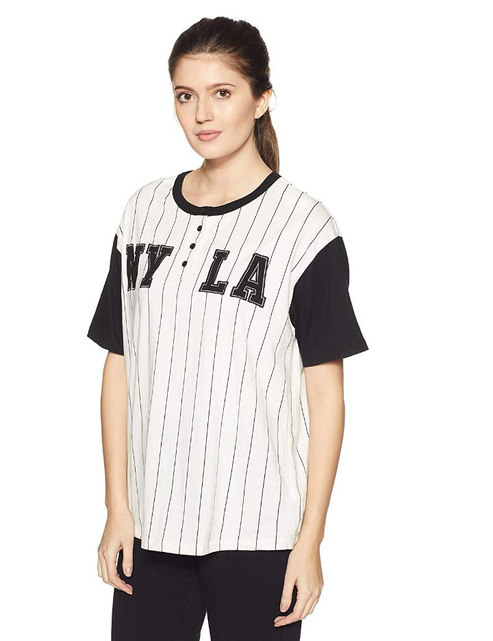 How to Wear Baseball Style Shirt: Best 13 Sporty & Pretty Outfit Ideas for  Women 