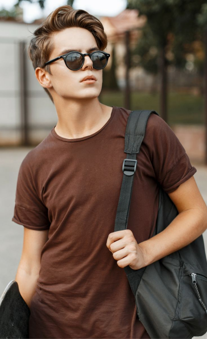 brown t shirt mens outfit