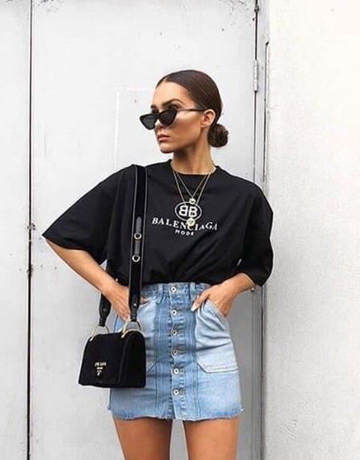 how to style oversized t-shirt with jeans