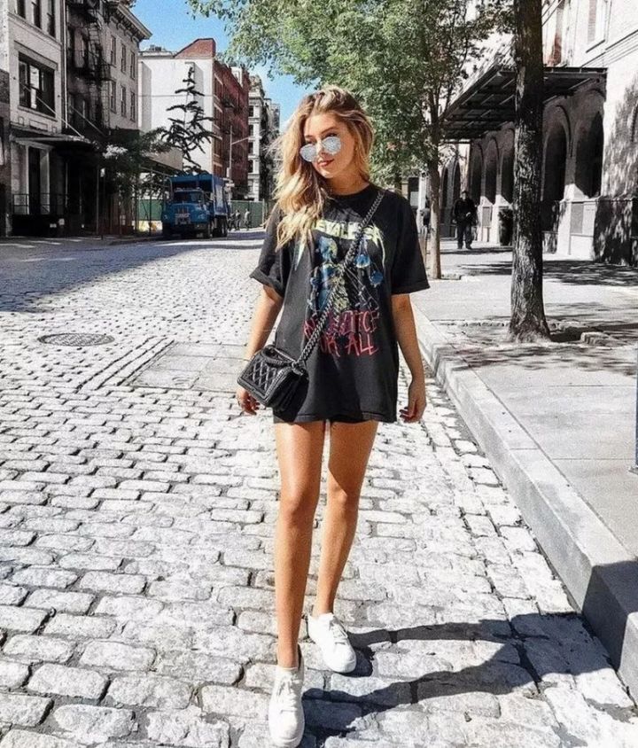 how to style oversized t-shirt dress